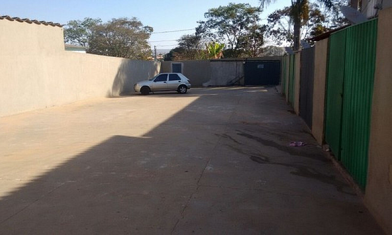 Sobrado Geminado Apa...