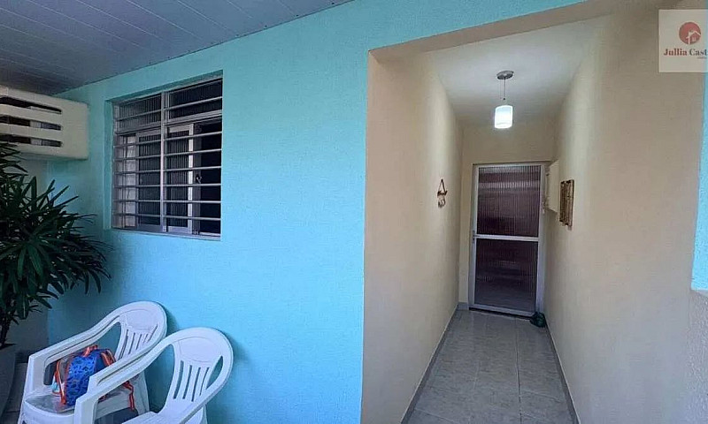 Alugo Ótima Casa Com...