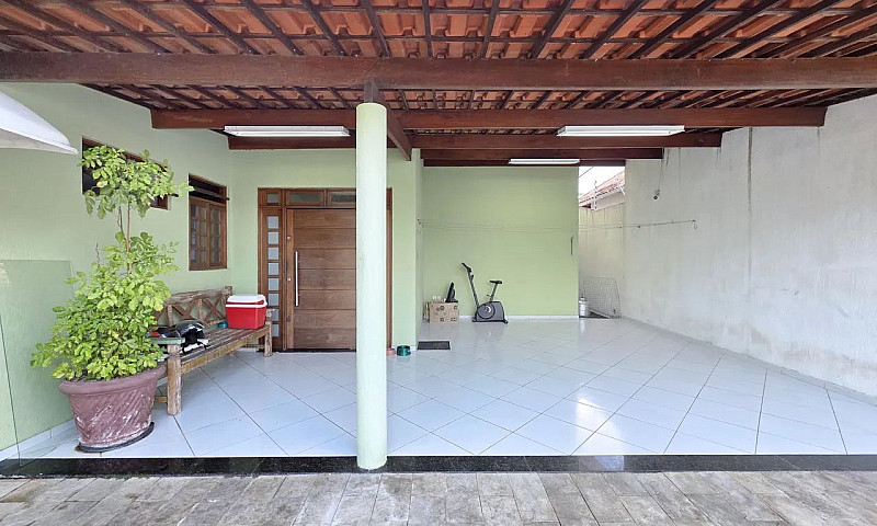 Casa  À Venda Com 04...