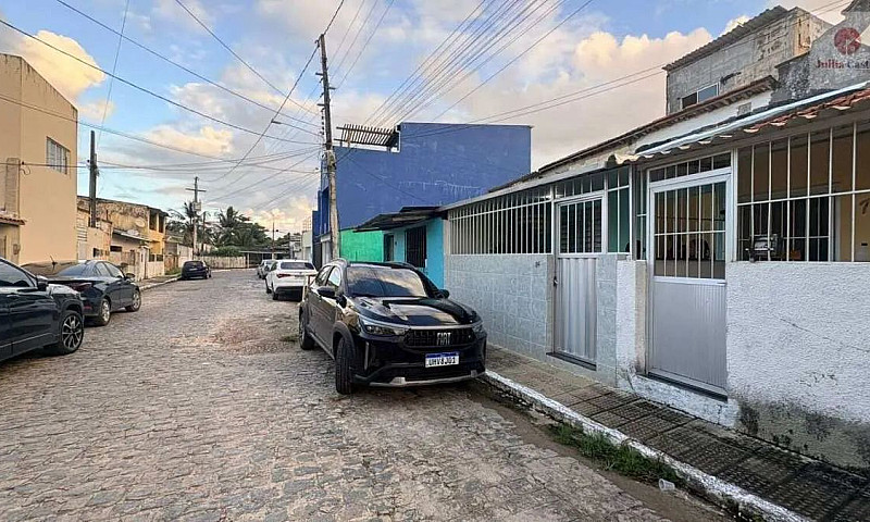 Alugo Ótima Casa Com...