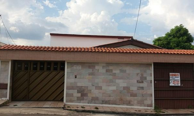 Casa Dom Pedro I Pró...