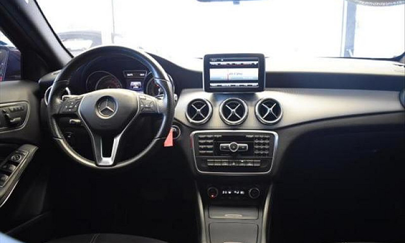 Mercedes-Benz Gla 20...