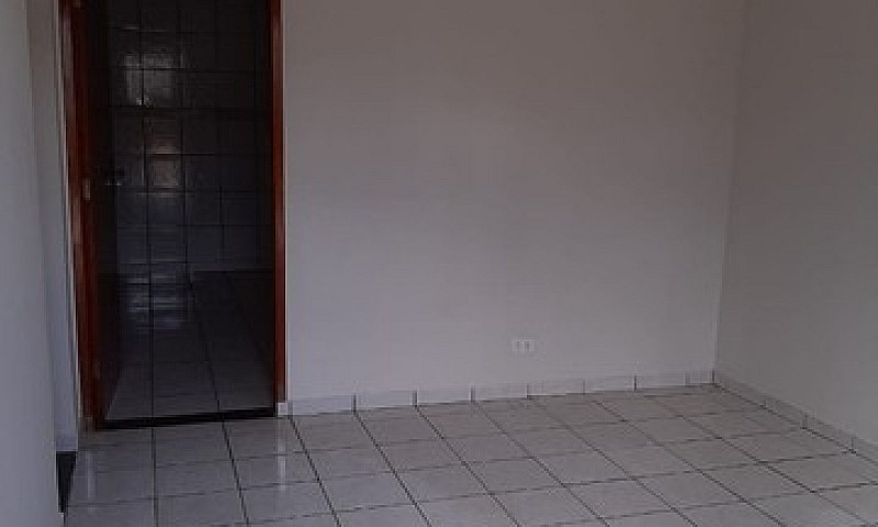 Casa No Tiradentes...