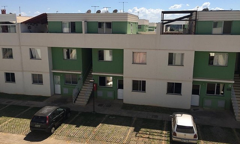 Casa Em Condomínio F...