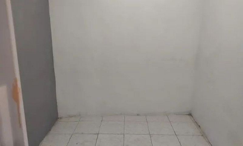 Casa No Vale Das Ped...
