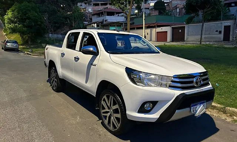 Hilux Cd 2.8 4X4 201...