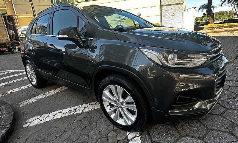 Chevrolet Tracker Pr...