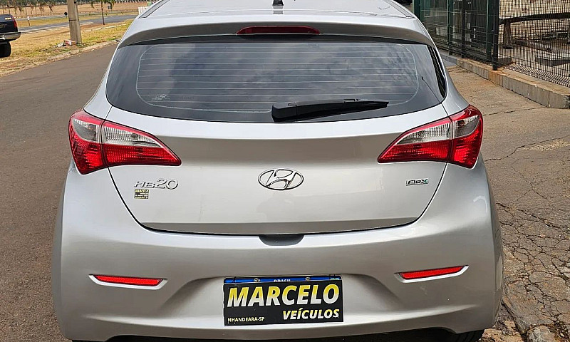 Hyundai Hb20 1.0 Com...
