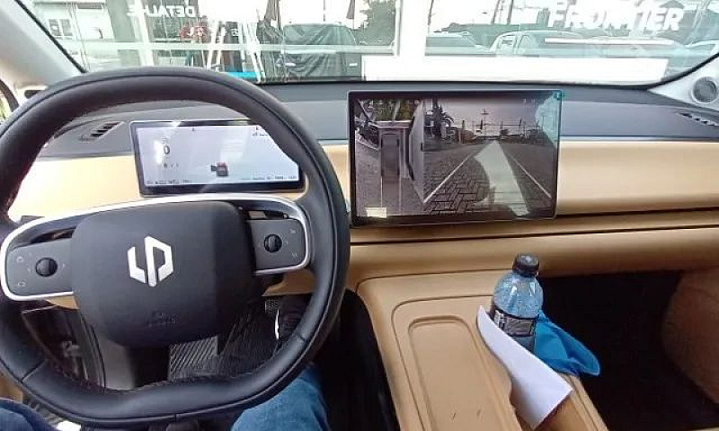 Leapmotor C10 Reev (...