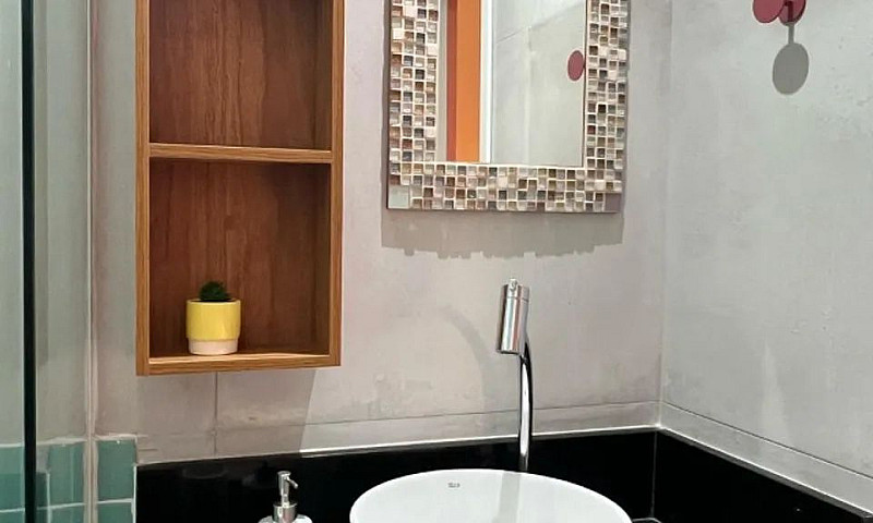 Flat Com 50M² Com Ár...