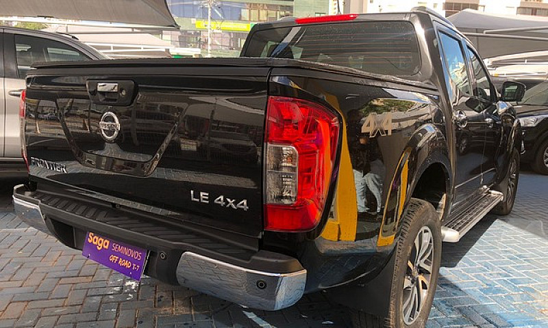 Nissan Frontier 2.3 ...