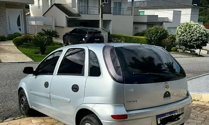 Corsa Hatch Maxx 1.4...