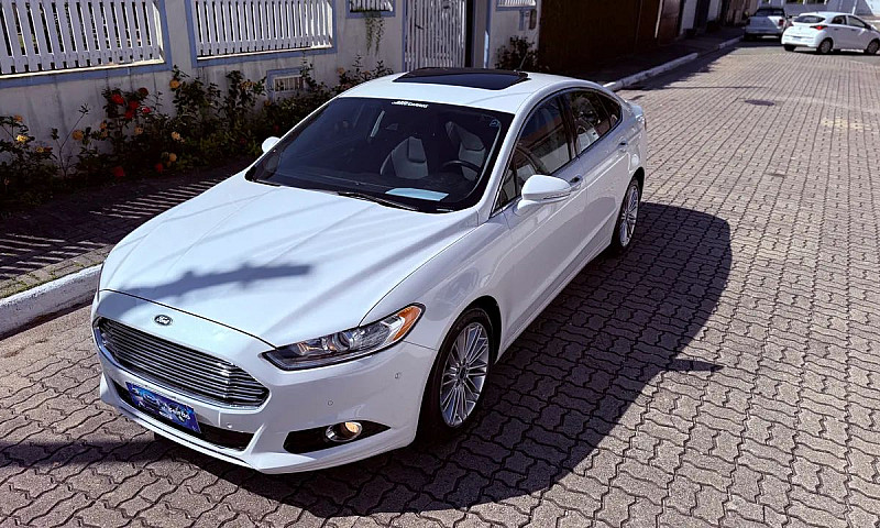 Fusion Titanium Awd ...