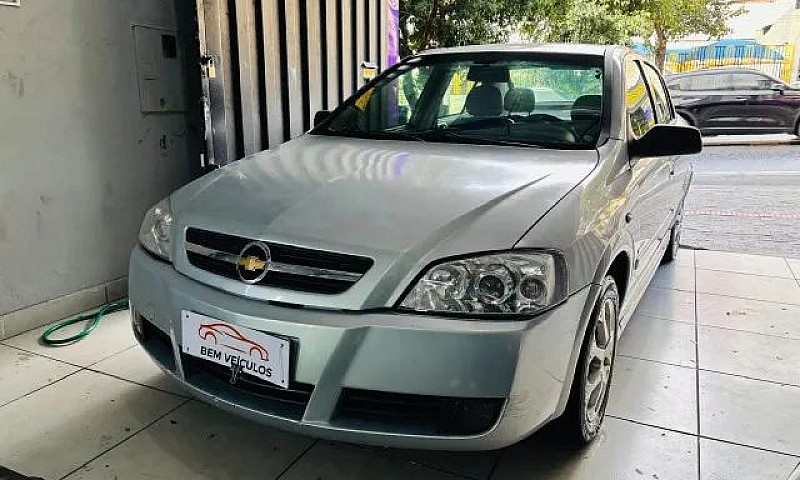 Chevrolet Astra Seda...