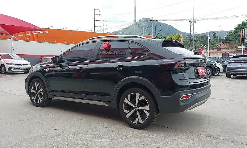 Volkswagen Nivus Hig...
