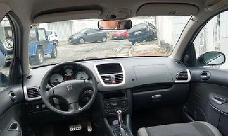 Peugeot 207 1.6 Xs...