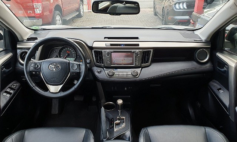 Toyota 2013 Rav4 2.5...