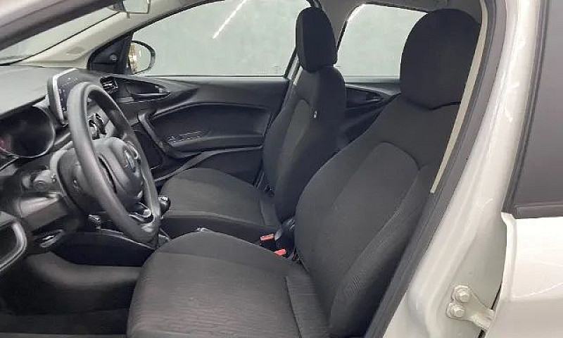 Fiat Cronos 1.3 Driv...