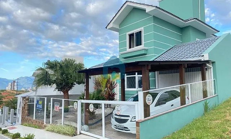 Casa À Venda No Bair...