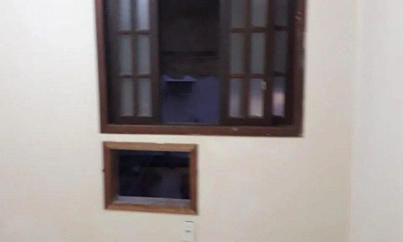 Aluga-Se Kitnet Em C...