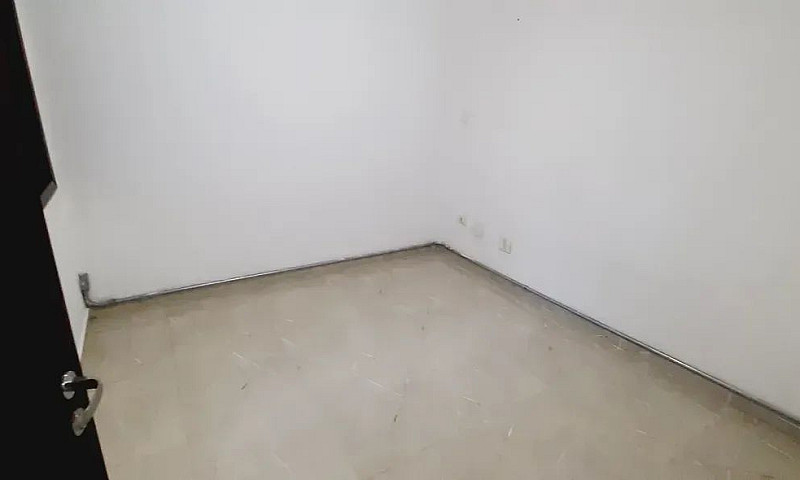 Casa Comercial Impec...