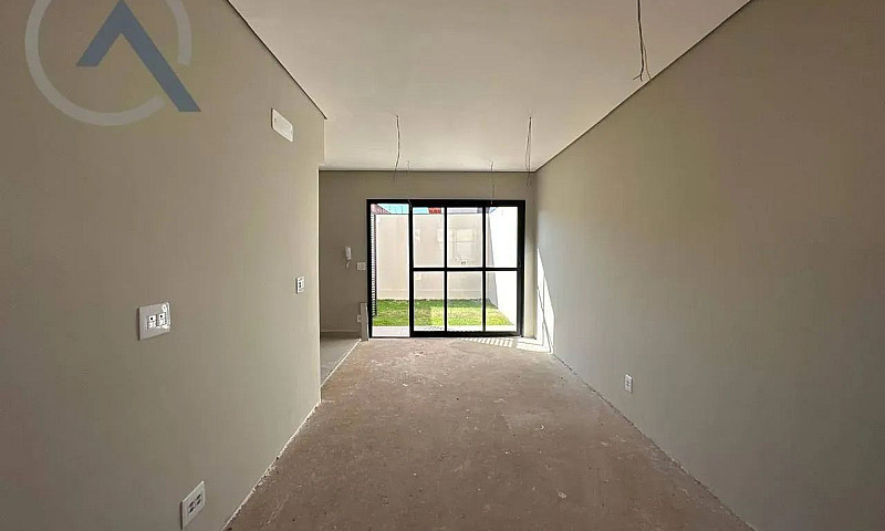 Casa Com 2 Dormitóri...