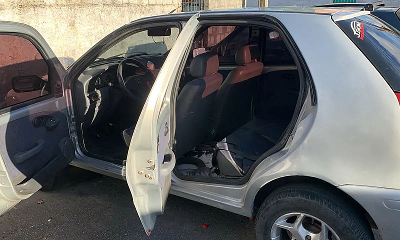 Fiat Palio 1.0/ Trof...