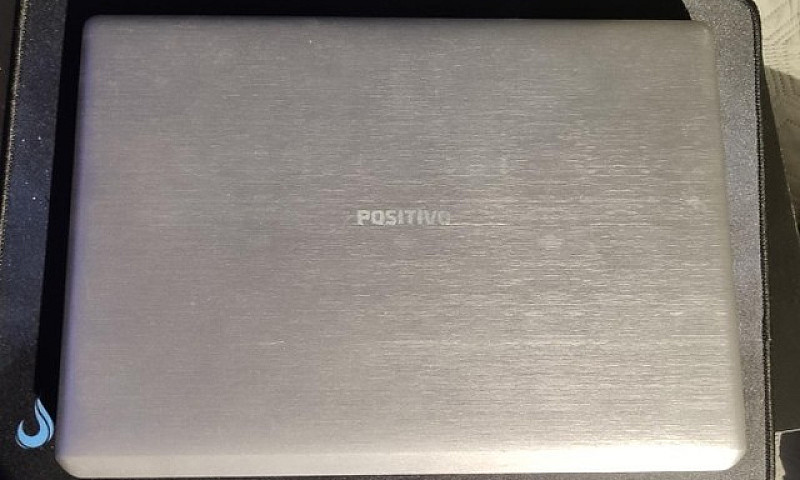 Notebook Positivo Xr...
