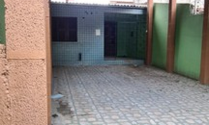 6 Quartos, 4 Vagas D...