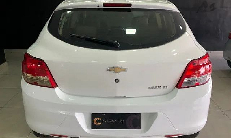 Chevrolet Onix Lt 1....