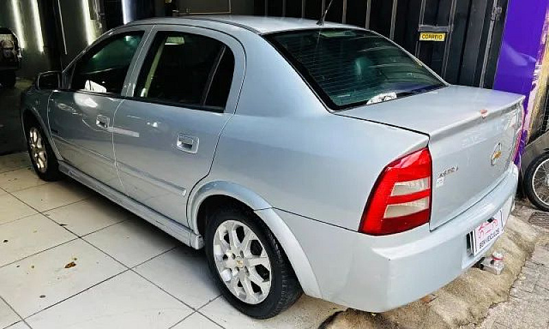 Chevrolet Astra Seda...