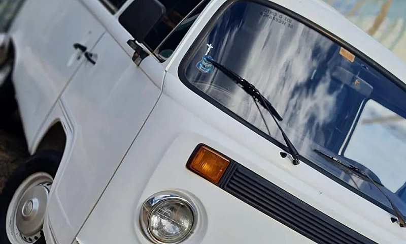 Volkswagen Kombi Sta...