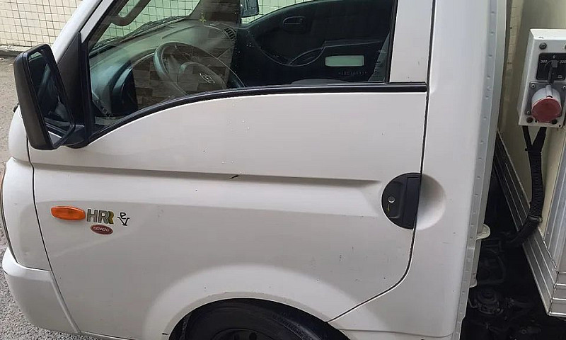 Caminhão Hr 2.5 Tci ...