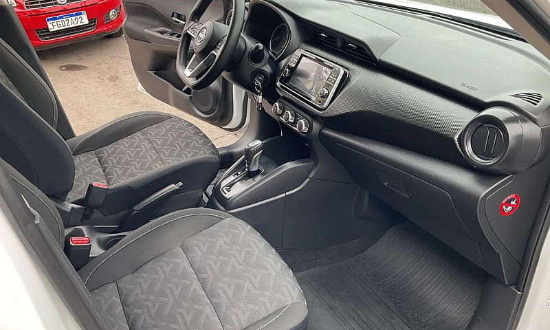 Nissan Kicks Sense 1...