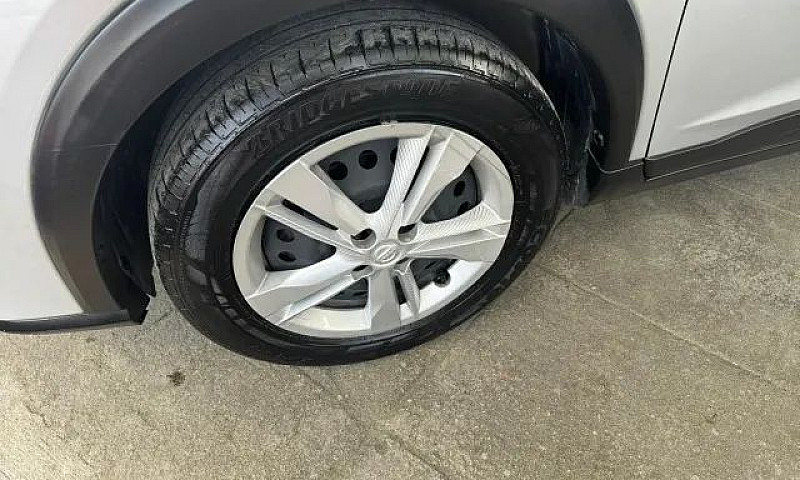 Nissan Kicks Sense 1...