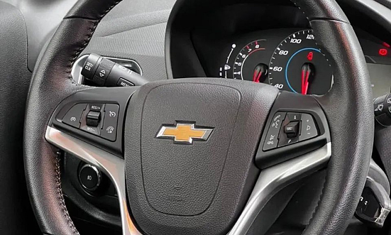 Chevrolet Spin Premi...