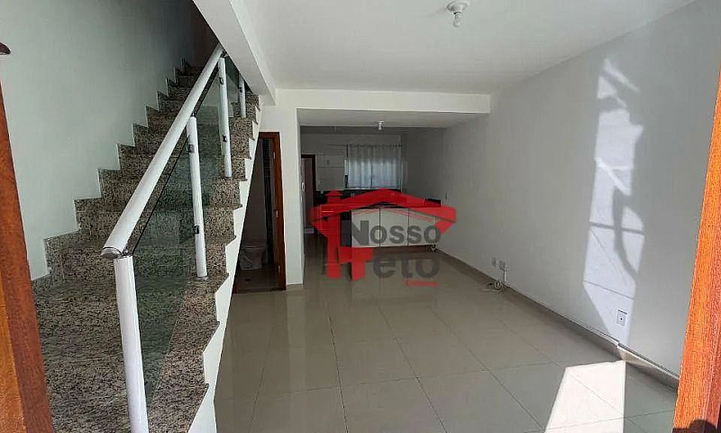 Casa Com 2 Dormitóri...