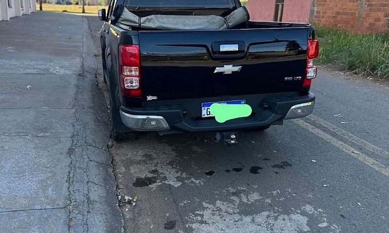 Chevrolet S10 Pick-U...