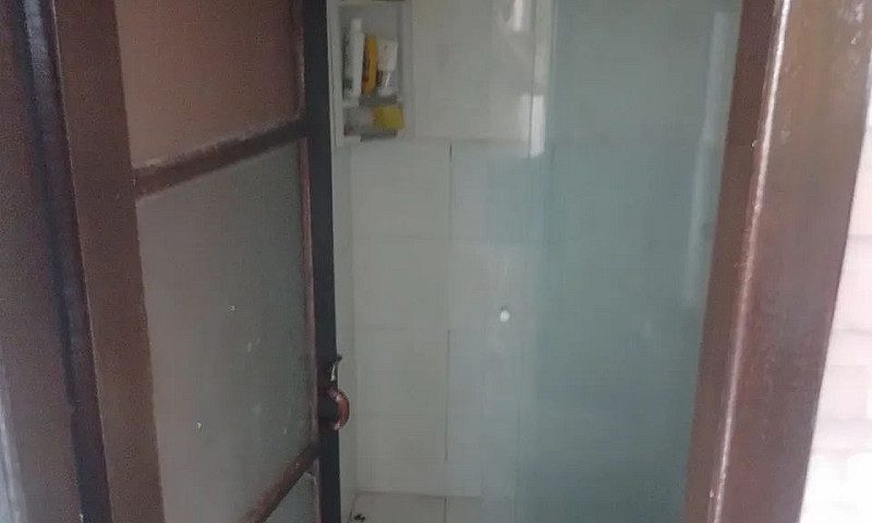 Alugo Quarto Lagoa D...