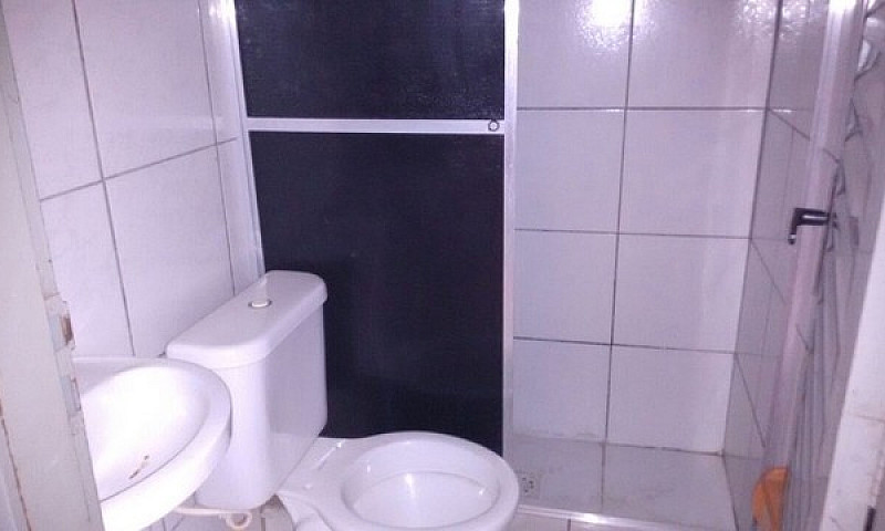 Sobrado Geminado Apa...