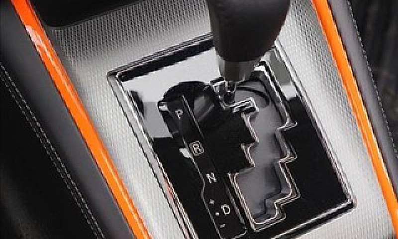 Mitsubishi L200 Trit...