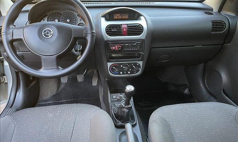 Chevrolet Corsa 1.4 ...