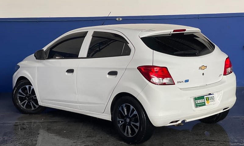 Chevrolet Onix 1.0 J...