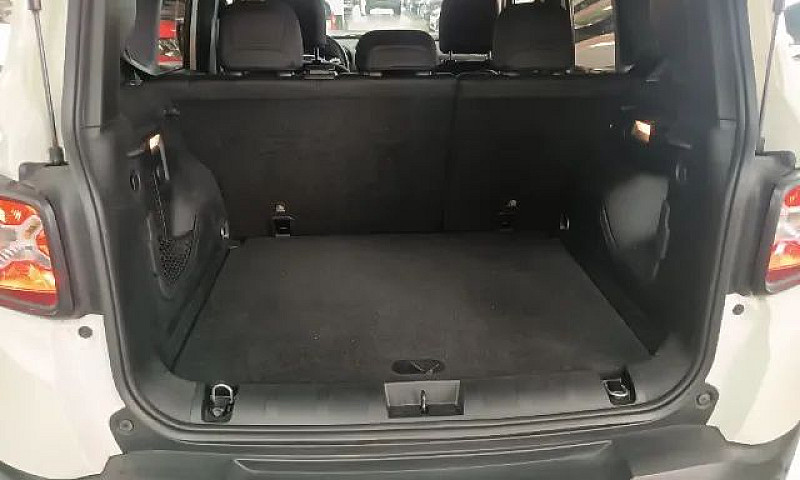 Jeep Renegade 2018 1...