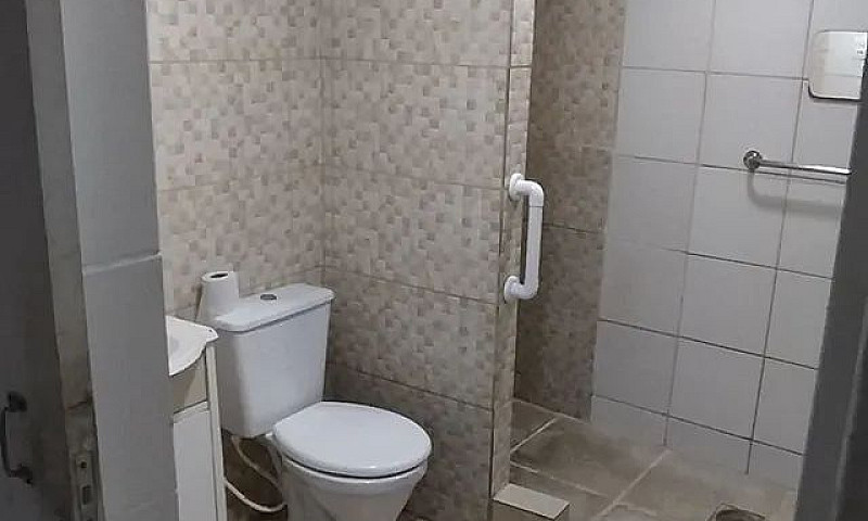 Alugo Casa 2 Quartos...