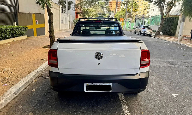 Volkswagen Saveiro 1...