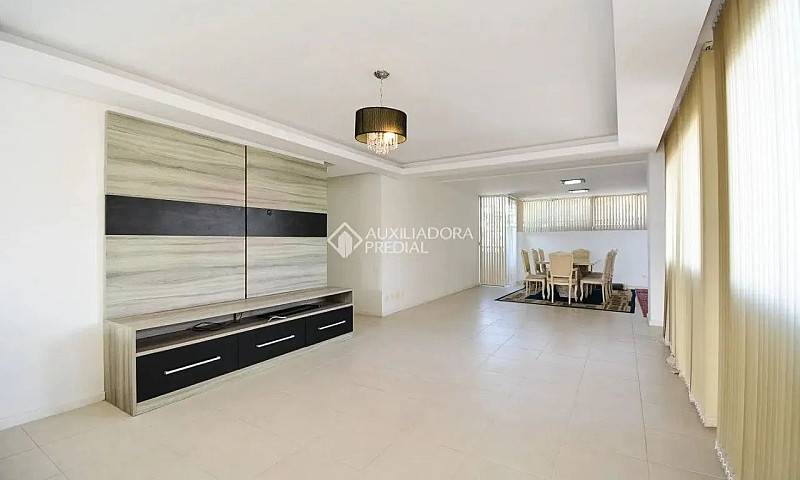 Cobertura De 316M2 E...