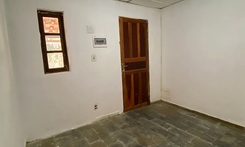 Casa Com 1 Quarto Al...