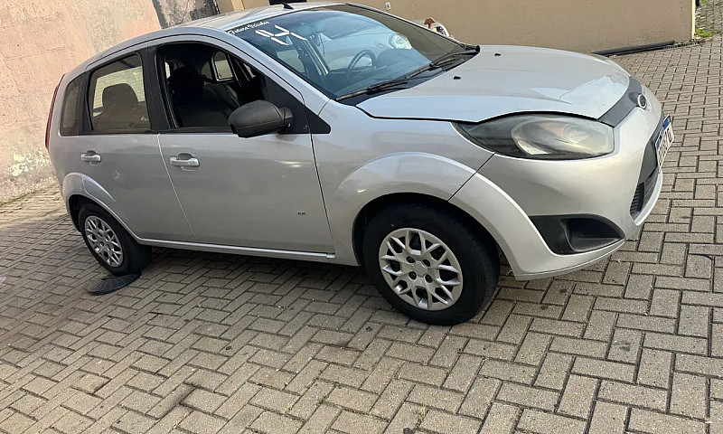 Ford Fiesta Se 1.0 8...
