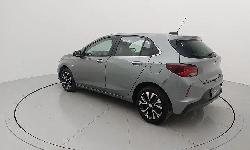 Chevrolet Onix Hatch...